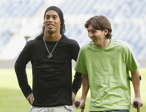 CBA：北京首钢主场再取胜利 防守表现亮眼（CBA：北京首钢再守主场告捷 防守端表现出色）