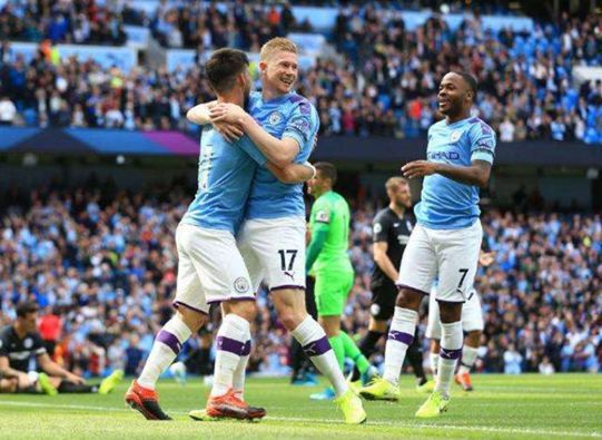 这中场的稳，是球队的命（稳住中场，稳住全队）