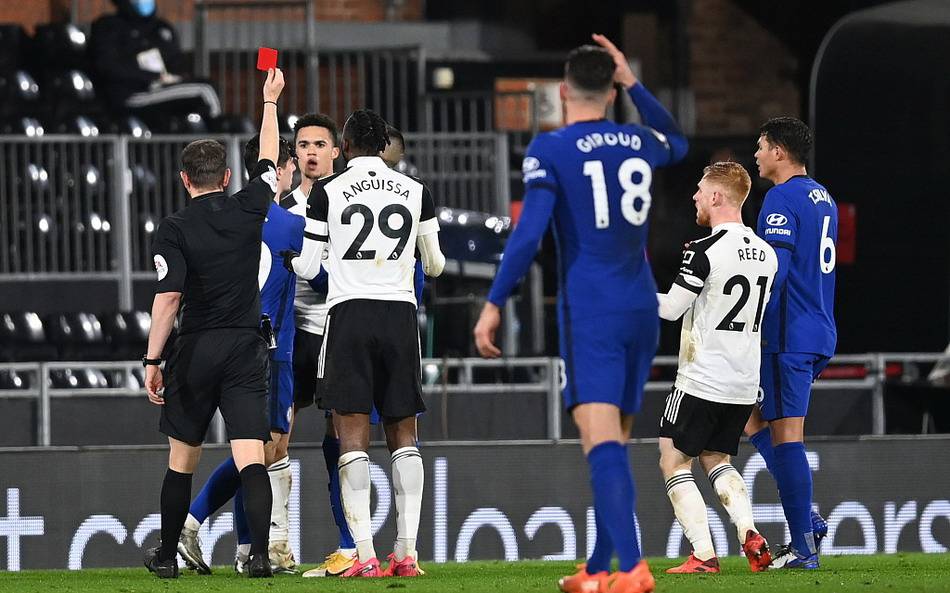 意大利杯16强综述：AC米兰从容应战内战称雄，博洛尼亚双线作战疲态尽显（意大利杯16强回顾：AC米兰稳健晋级内战称王，博洛尼亚双线疲态显露）