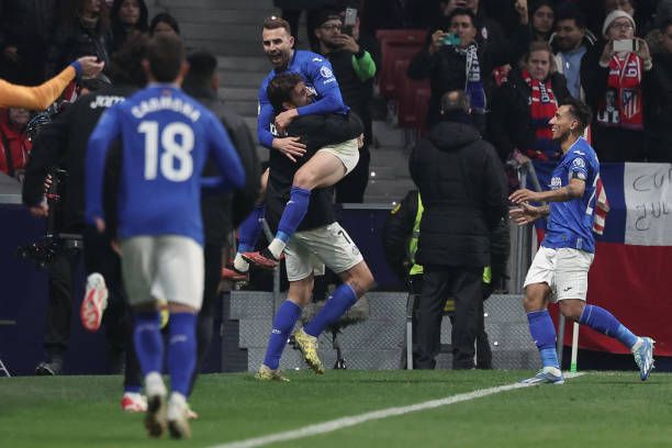 跟队：迪巴拉左腿股二头肌出现中度损伤，将缺阵大约三周（跟队消息：迪巴拉左腿股二头肌中度受损，预计休战约三周）